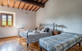 Casa Vecchia Rooms And Parking